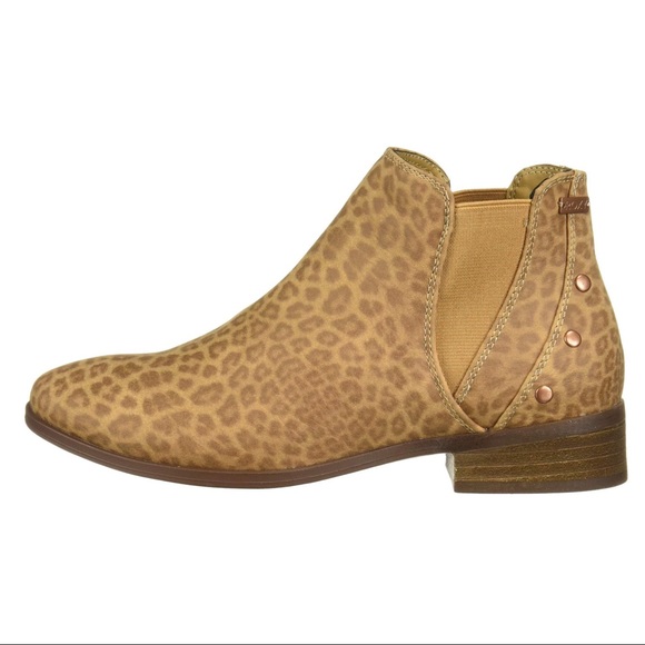 tan yates ankle boots by roxy - Picture 4 of 6